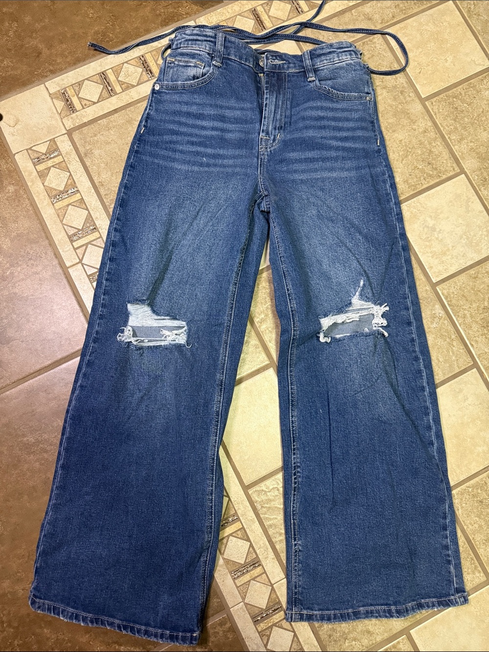 I&M High-Rise Wide Leg Distressed Jeans - Dark Blue, corset back